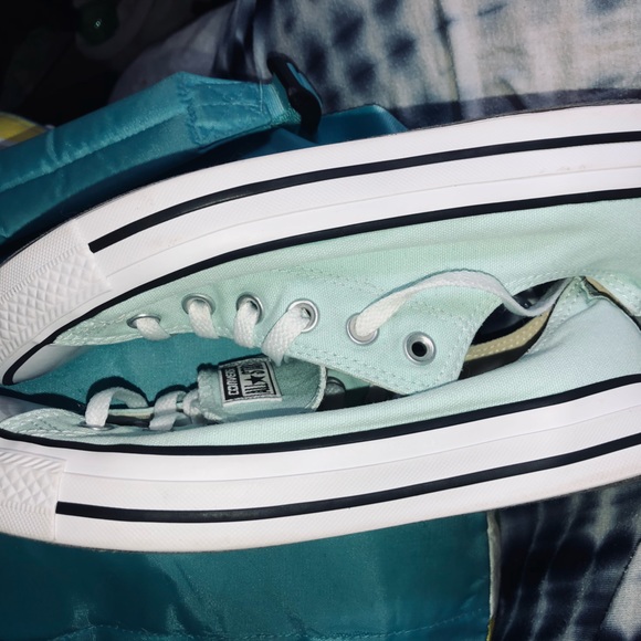 Converse Tennis Shoes - Picture 2 of 6